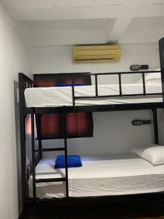 Revolution Hostel Csiangmaj Kültér fotó