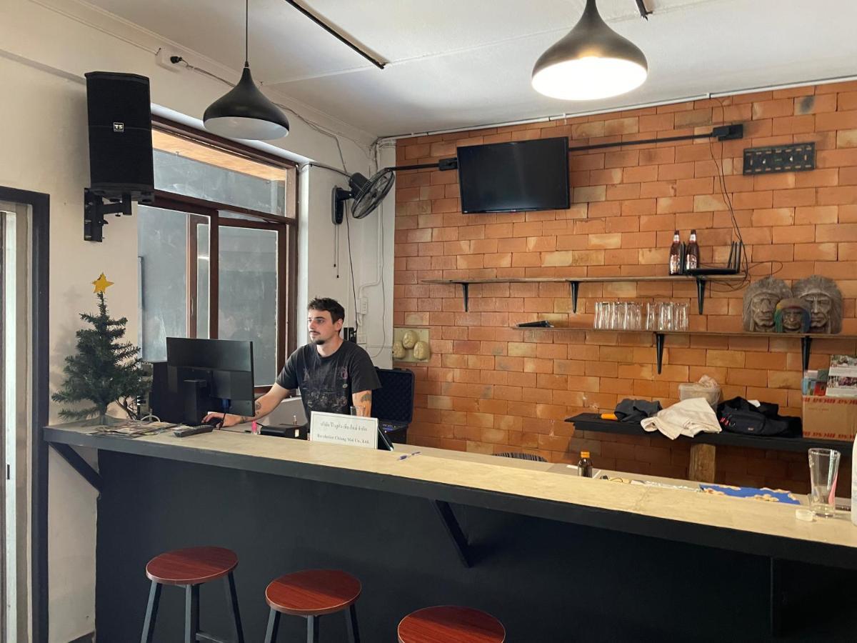 Revolution Hostel Csiangmaj Kültér fotó
